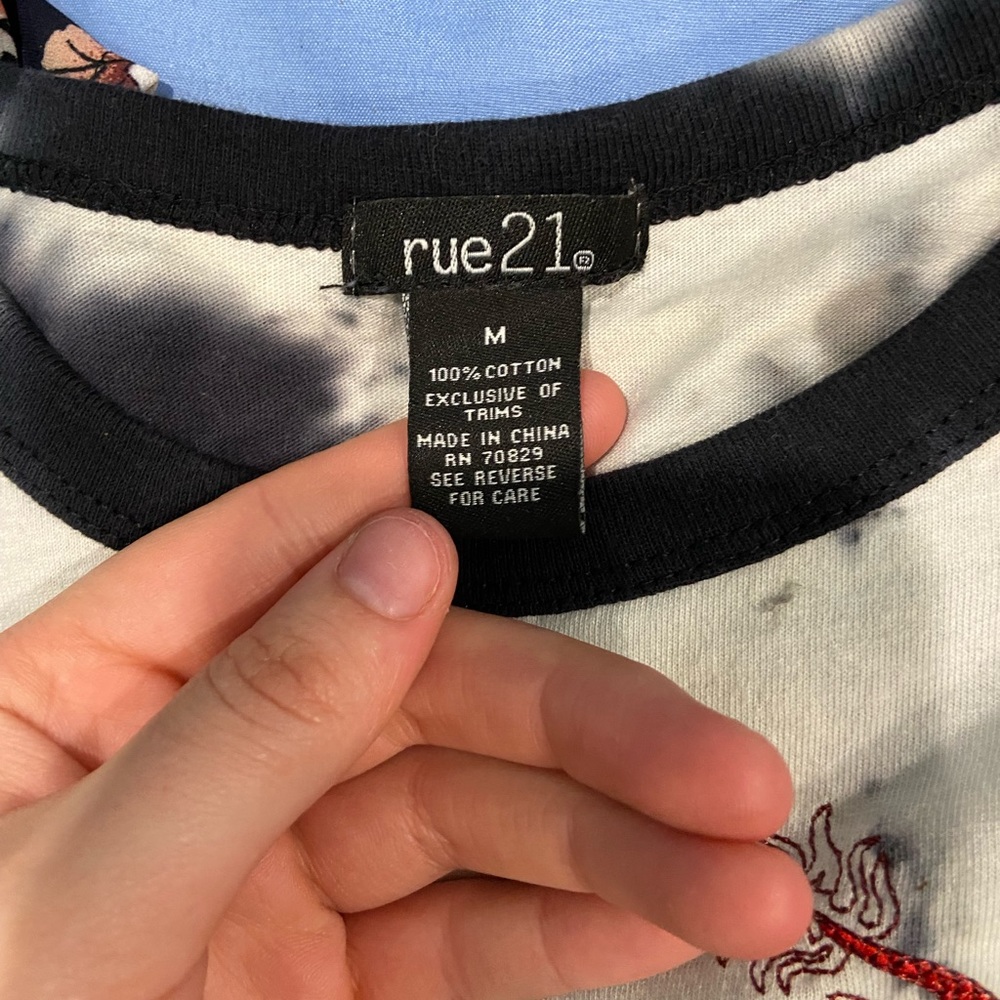 Rue 21 dragon tee